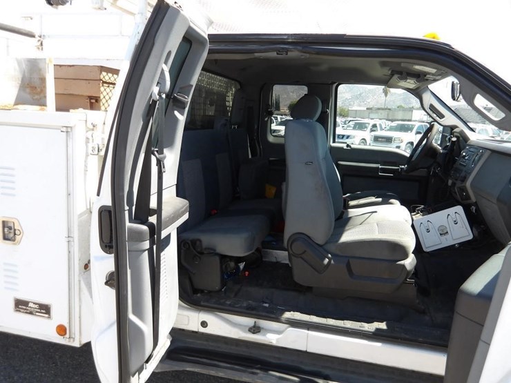 2015-ford-f450-image-22