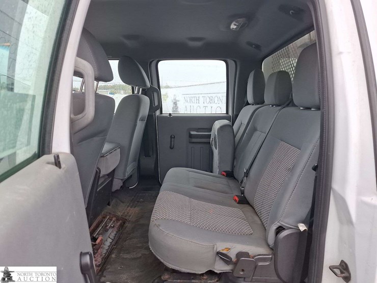 2011-ford-f450-image-14