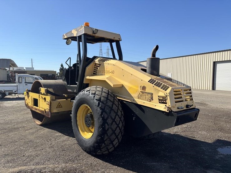 1994-bomag-bw213dh-40-image-4