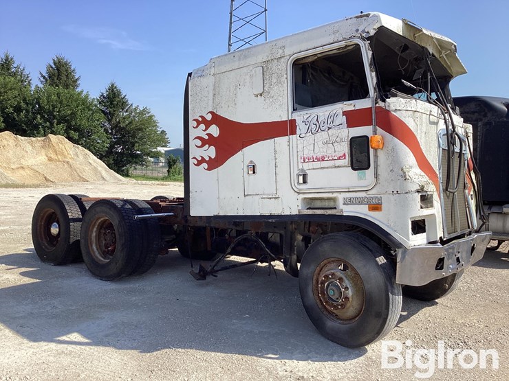 1996-kenworth-k100e-image-3