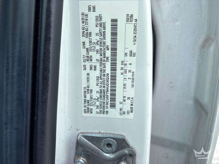 2017-ford-escape-image-5