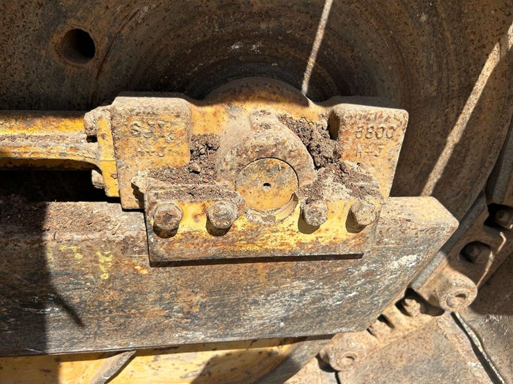 2003-deere-650h-lgp-image-22