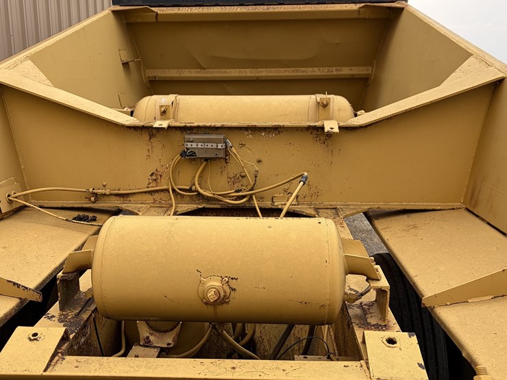 king-load-image-11
