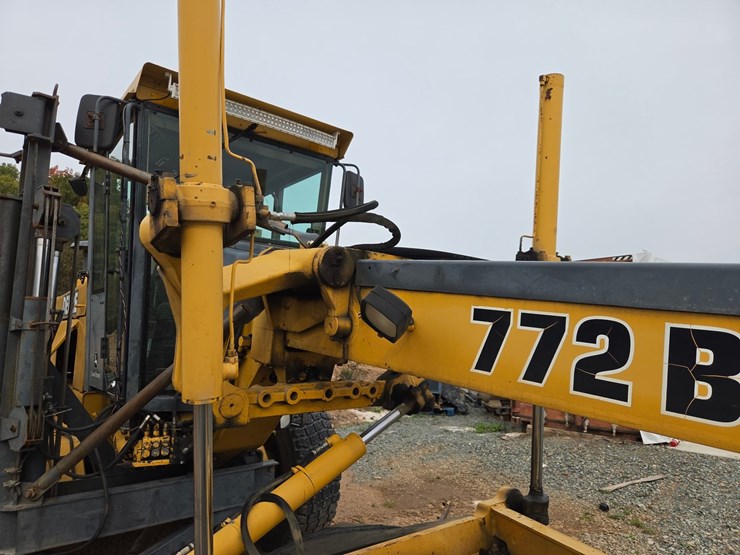 deere-772bh-image-24