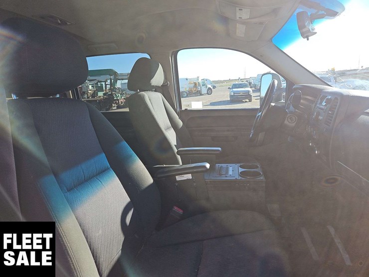 2012-gmc-sierra-2500hd-image-17