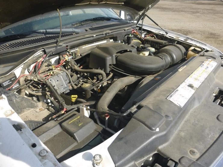 2002-ford-expedition-image-12