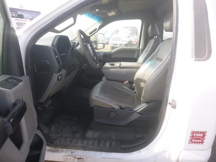 2017-ford-f350-image-9