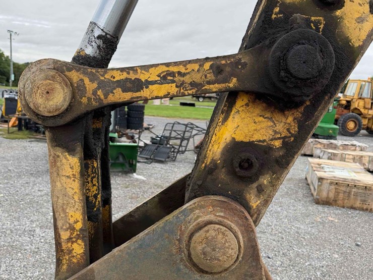komatsu-pc220-lc-6-image-10
