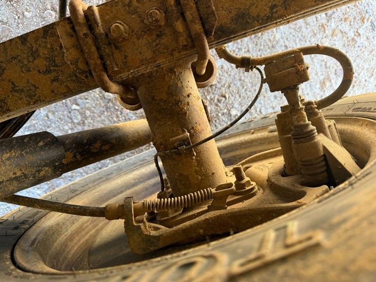 2010-ford-f150-image-19