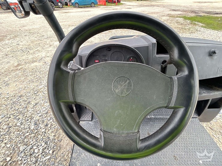 2023-club-car-carryall-1500-4x4-diesel-utility-cart-image-15