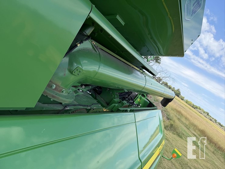 2011-john-deere-9870-sts-image-71