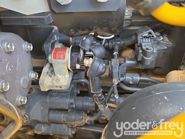 2024-komatsu-d71pxi-24-image-42