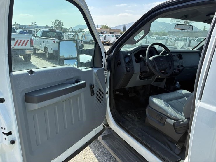 2015-ford-f250-image-10