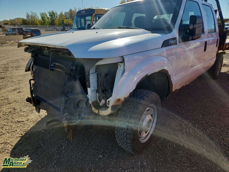 2015-ford-f250-image-21