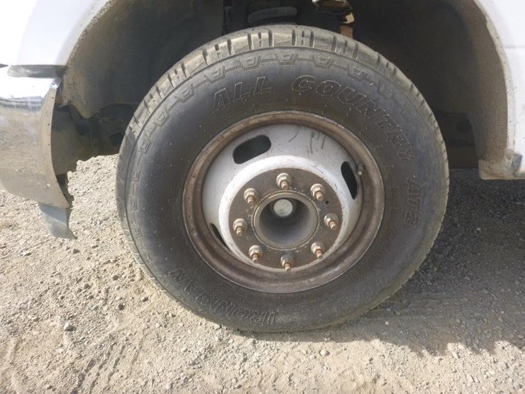 2017-ford-f350-image-16
