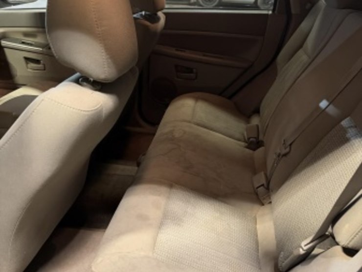 2007-jeep-grand-cherokee-laredo-image-26