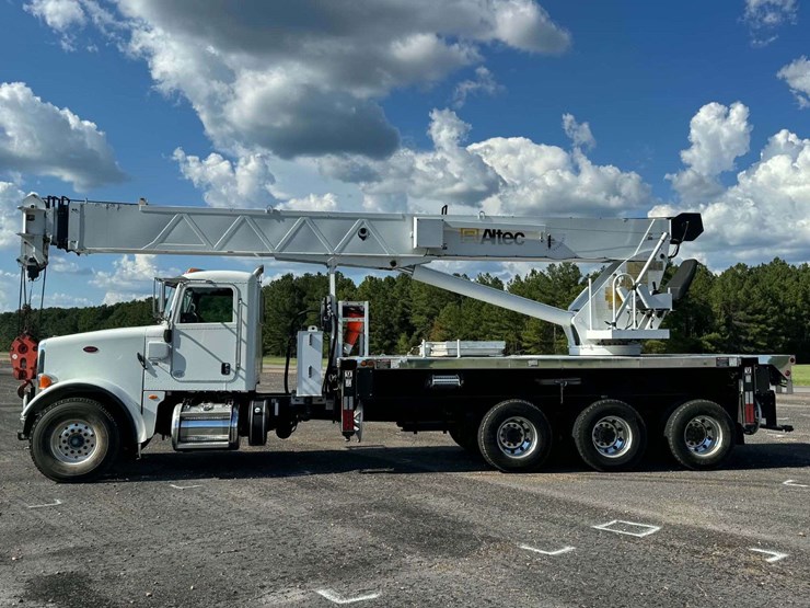 2013-peterbilt-365-image-3