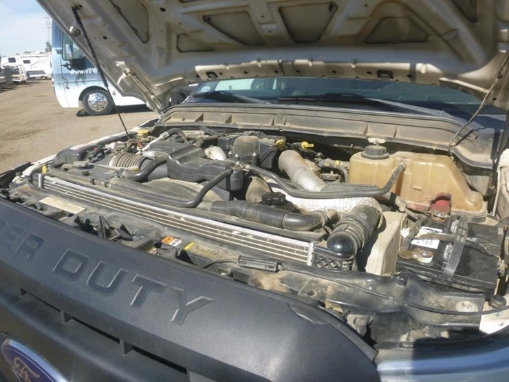 2012-ford-f550-image-17