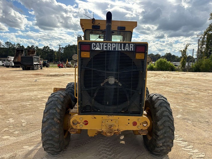 2001-caterpillar-12h-image-6