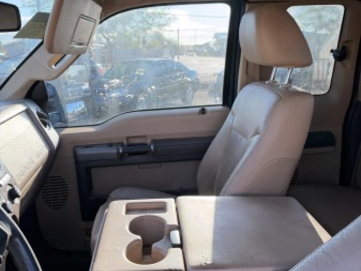 2011-ford-f350-image-23