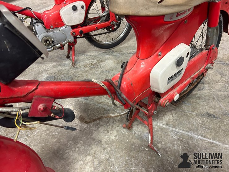honda-50-motorized-bikes-w/-parts-image-19