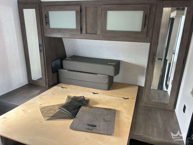 2022-forest-river-wildwood-t/a-travel-trailer-image-37