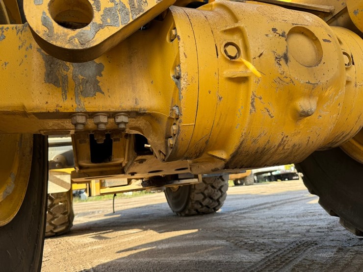 deere-744k-image-74