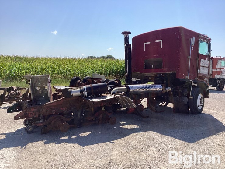 1984-kenworth-k100-image-5