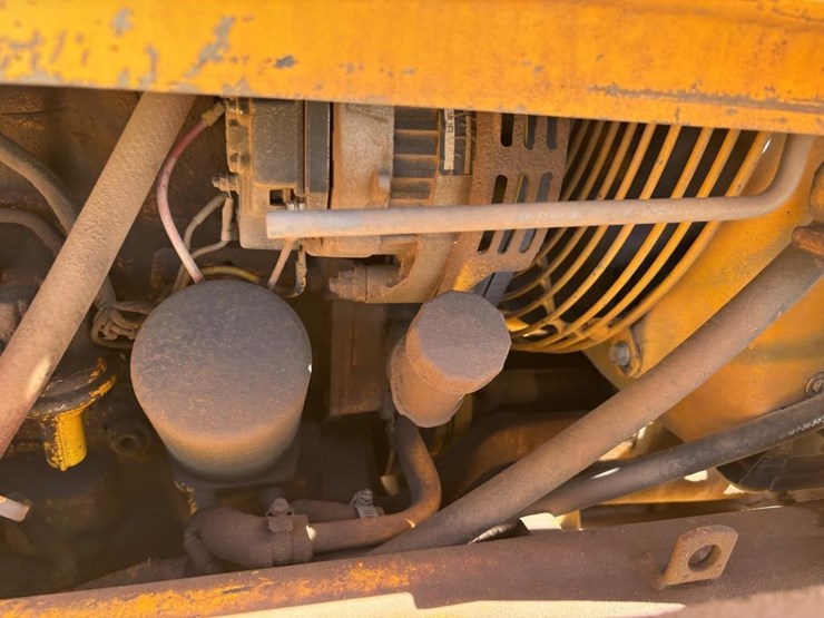 1988-deere-310c-image-53
