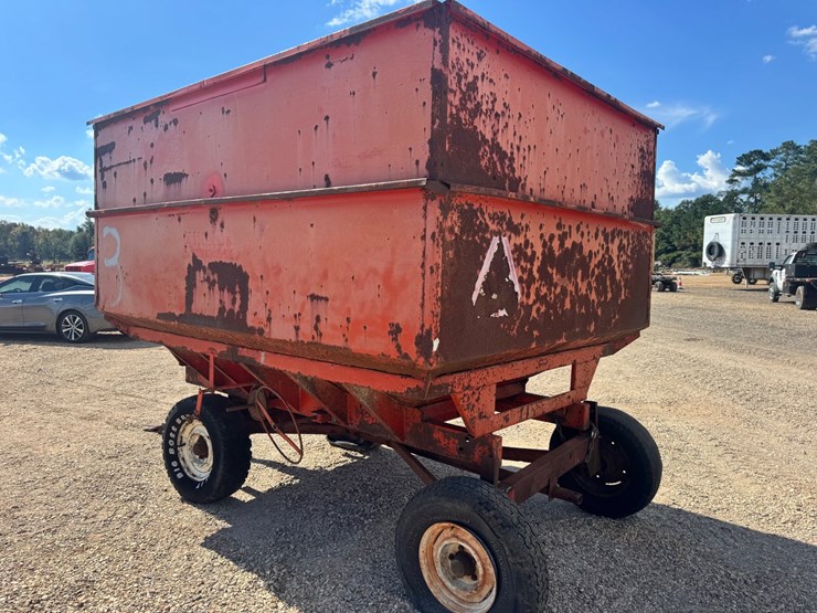 #8205-•-killbros-gravity-flow-wagon-image-2
