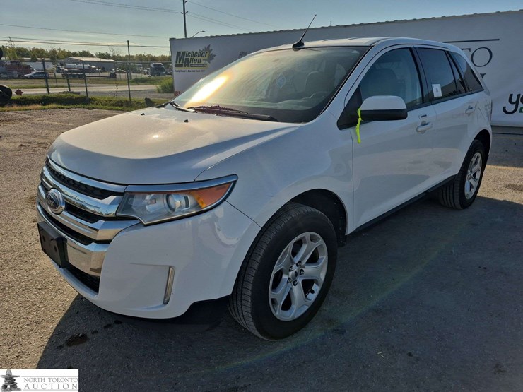 2014-ford-edge-image-1
