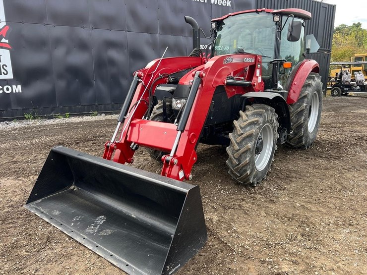 2025-case-ih-farmall-120c-image-2