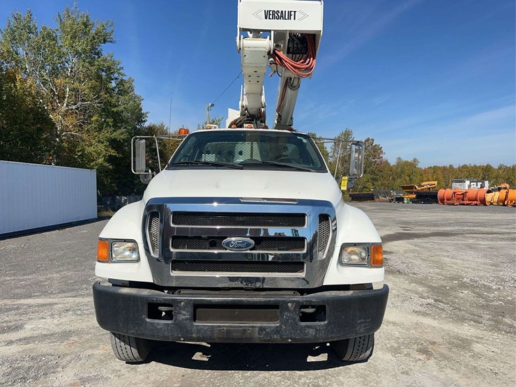 2005-ford-f750-xl-image-2