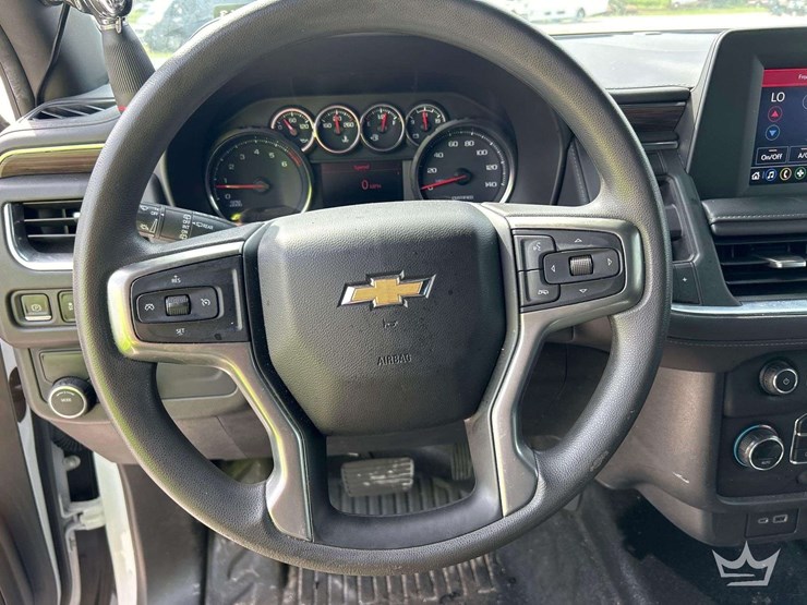 2023-chevrolet-tahoe-image-15
