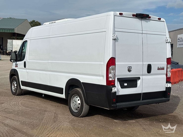 2022-ram-promaster-3500-image-4