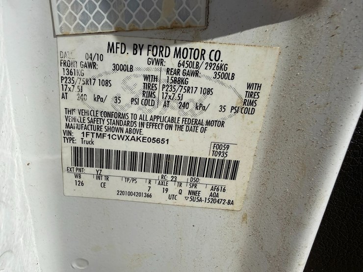 2010-ford-f150-image-37