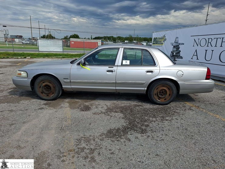 2006-mercury-grand-marquis-ls-premium-4dr-sedan-image-8