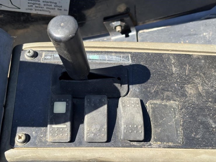 deere-27d-image-33