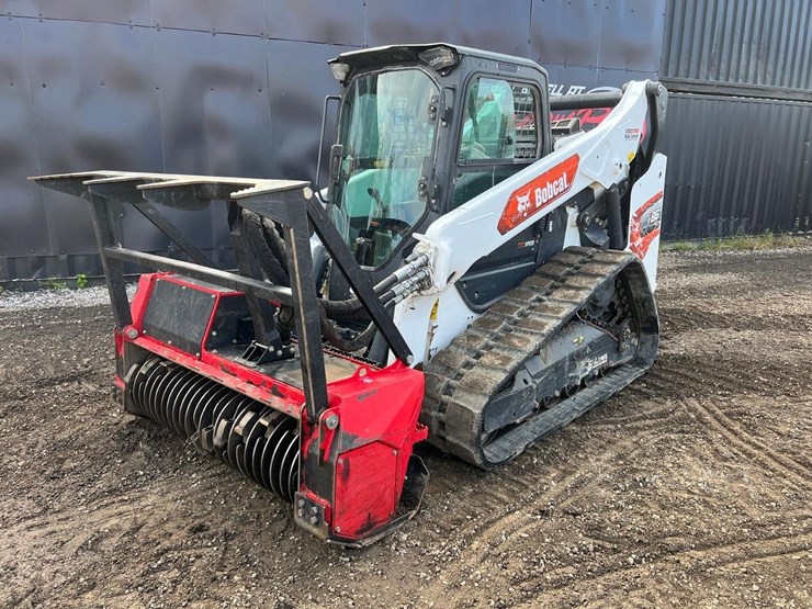 2023-bobcat-t86-image-2