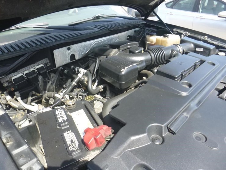 2012-ford-expedition-image-11