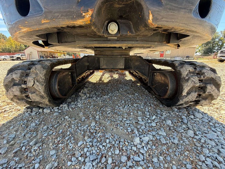 2023-kubota-kx033-4-image-9