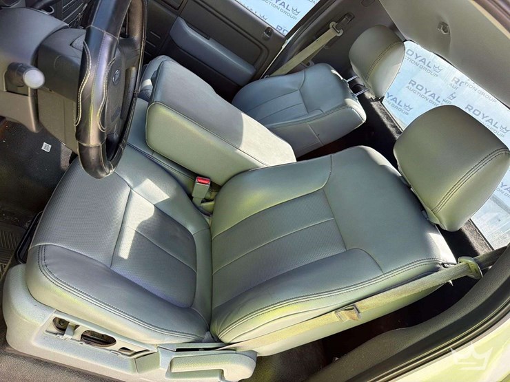 2014-ford-f150-image-17