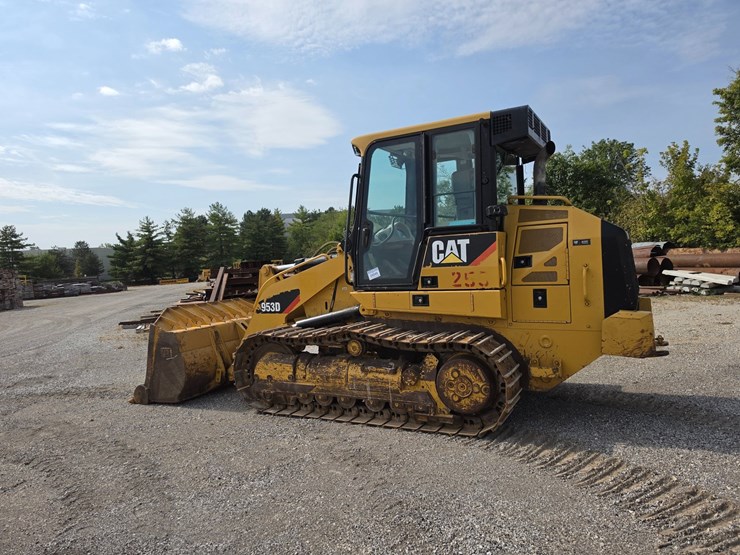 2007-caterpillar-953d-image-7