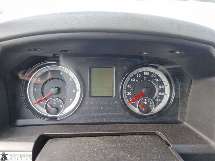 2018-dodge-1500-image-11