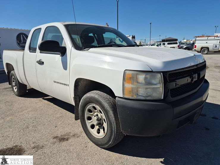 2008-chevrolet-silverado-1500-image-3