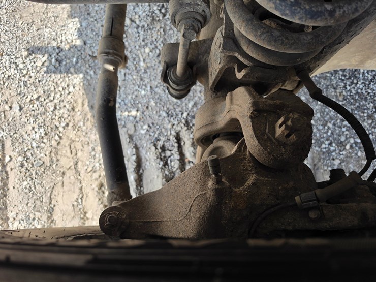 2005-ford-f550-image-30