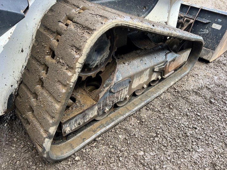 2021-bobcat-t66-image-16