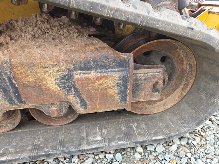 deere-333g-image-49