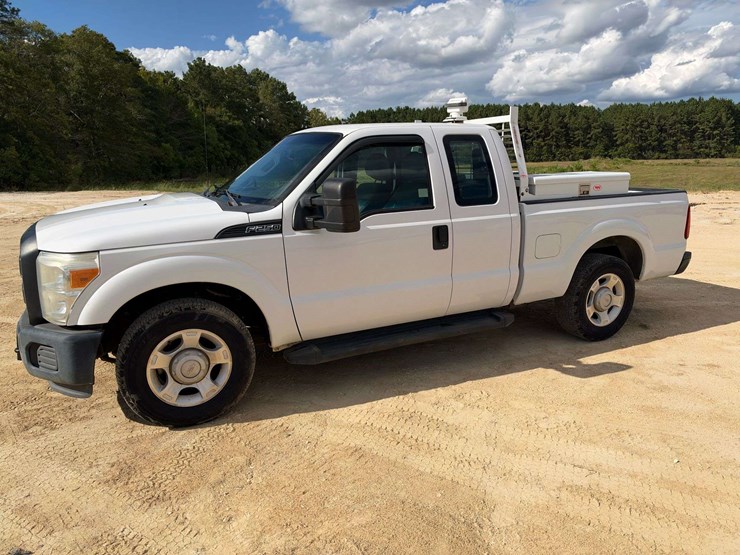 2014-ford-f250-image-1