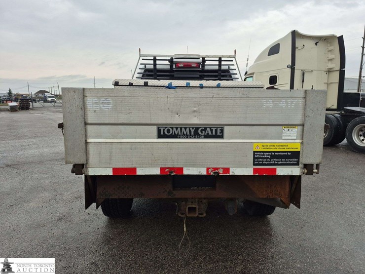 2014-dodge-3500-image-6